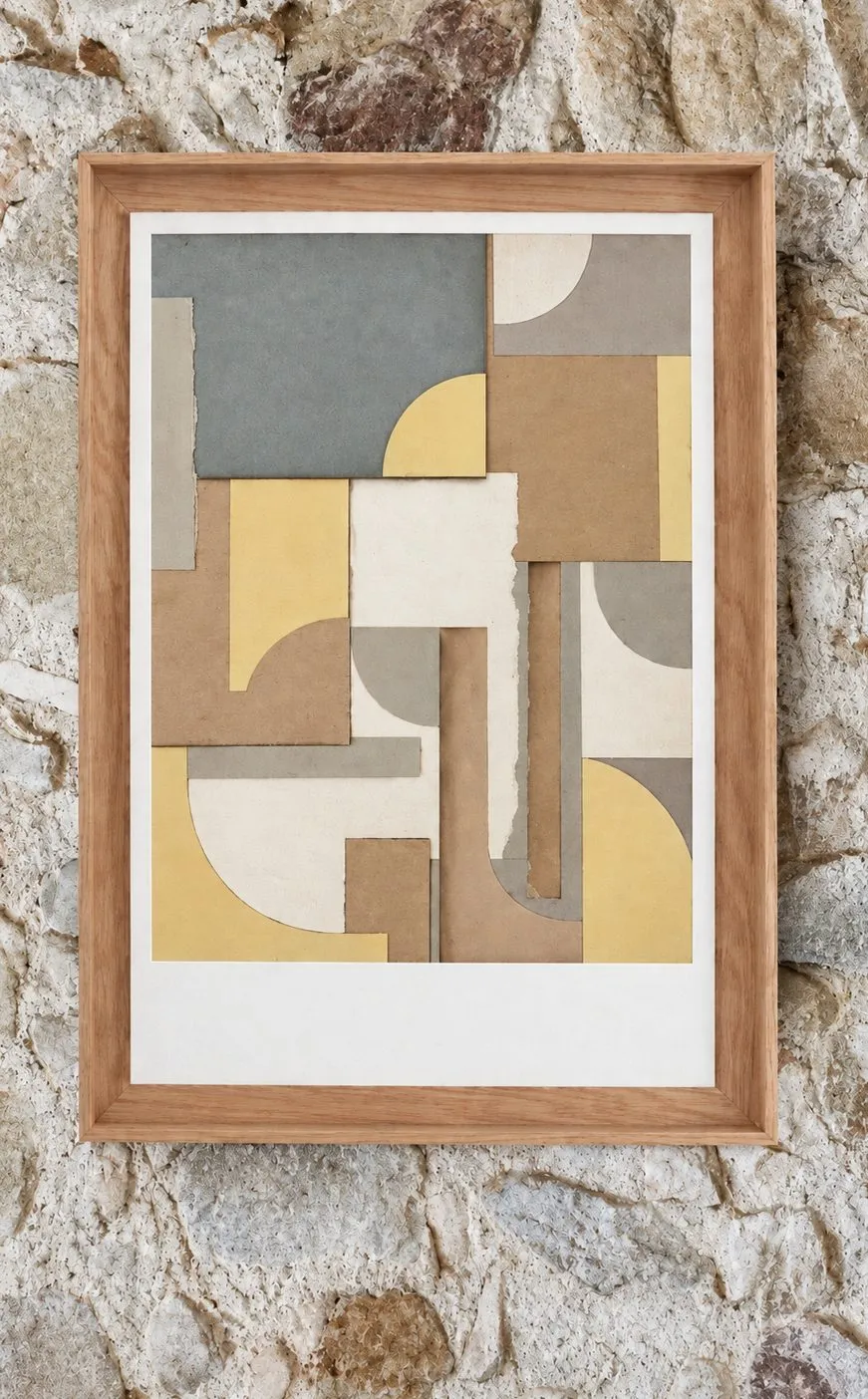 Œuvre de l'atelier : collage en papier ancien recyclé