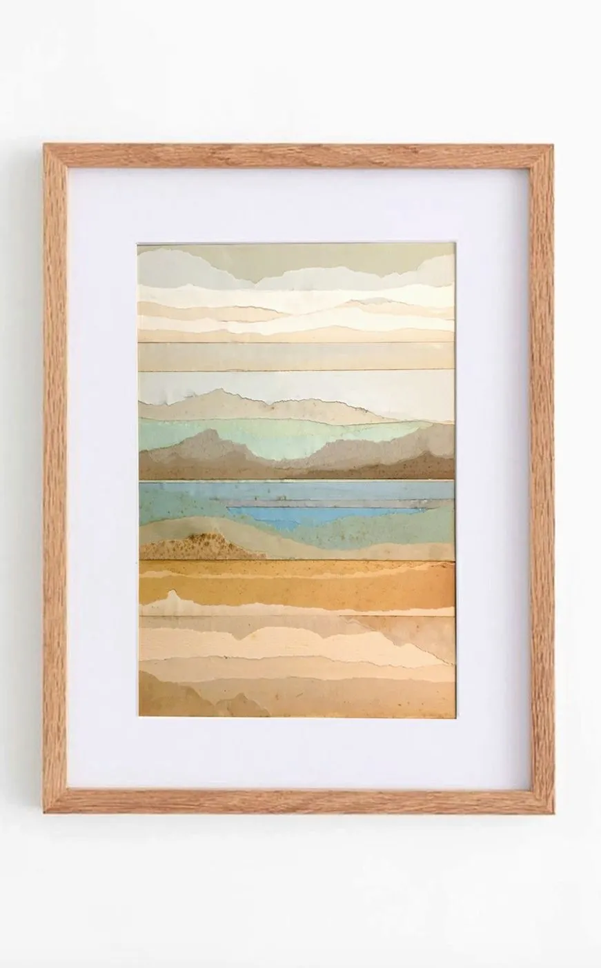 Œuvre de l'atelier : collage en papier ancien recyclé